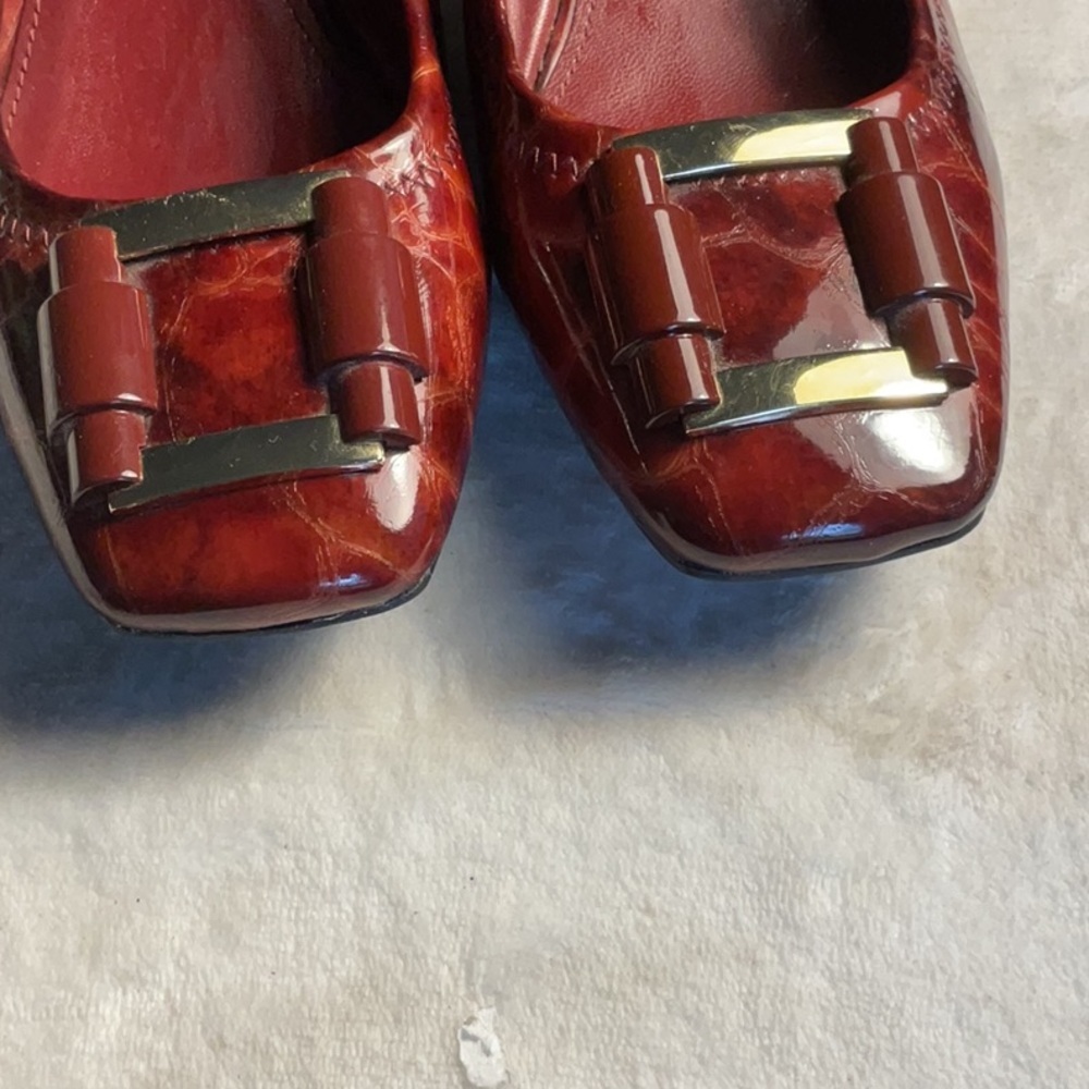 Elegant Red Loafers with Gold Accents mild heel